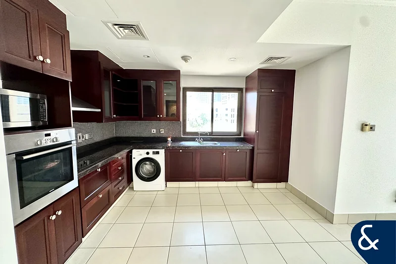 Studio | Balcony | Equipped Kitchen | 1 Bath63771814920321113