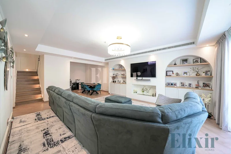 Renovated | Private Pool | Extended | VOT63920366674818113