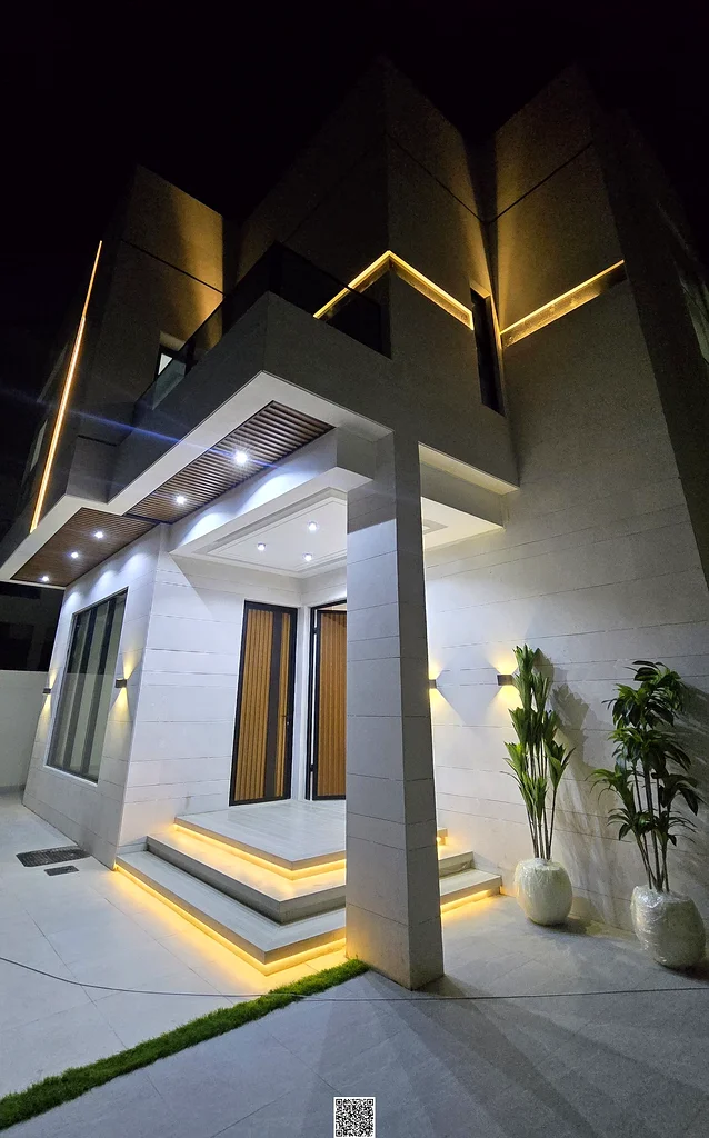 Luxury villa with private pool for sale - Al Helio 2, Ajman. Price includes full registration fees! Ready to move in - First resident. Strategic locat63898671441411113