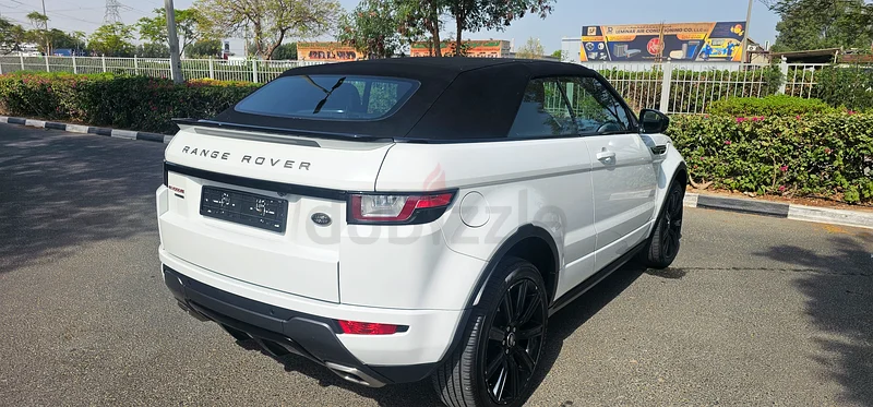 LAND ROVER EVOQUE SOFT TOP CANVERTIBLE MODEL 2017 G.C.C KM 80000 ONL ACCIDENT FREE63482718588163114
