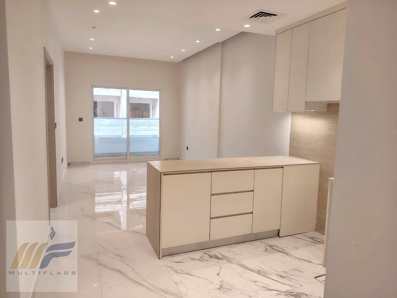 Own your dream apartment in Gold Crest Tower, with its prime location and modern design, competitive prices and flexible payment plans to suit everyon63866616040578110