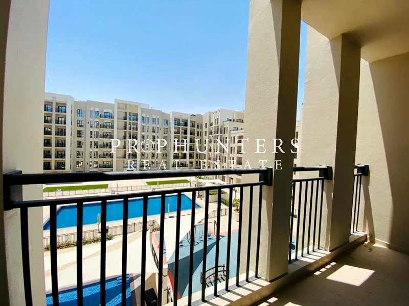 الطابق الأوسط | غرفتا نوم | شرفتان | إطلالة على المسبح63737083388163113