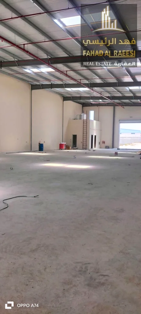 An industrial complex is now available for annual rent in the Al Sajaa area of Sharjah Emirate with a total area of twenty-four thousand square feet.63622481720835113