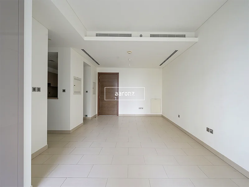 Studio | Prime Location | Vacant | Enquire Now64016942802178111