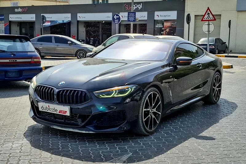 AED 2355/month | 2019 BMW 8-Series M850i xDrive | GCC Specs | Ref#35818063484725881601112