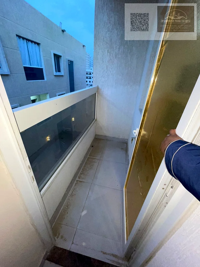 شقة بغرفة نوم واحدة للإيجار السنوي في الجرف 3 - سعر معقول، وموقع متميز.63713048813954113