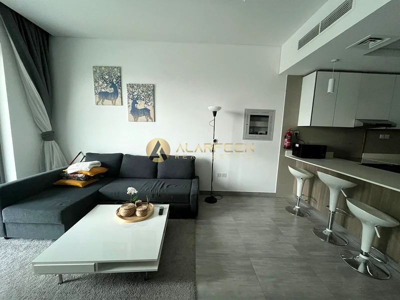 شقة مكونة من غرفة نوم واحدة ومفروشة بالكامل | مع أفضل وسائل الراحة | إطلالة على الطريق63783431542658113