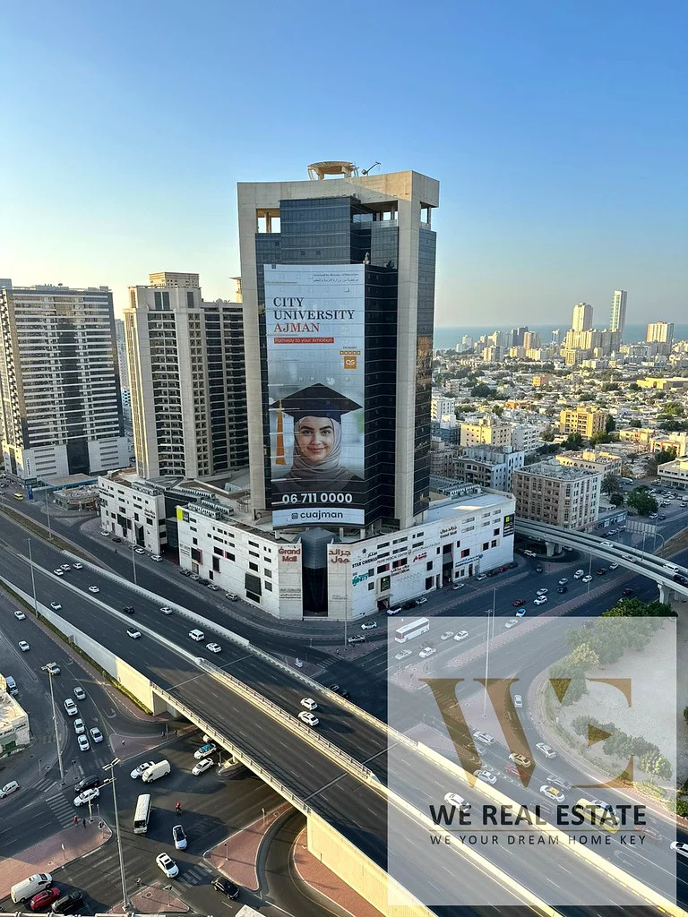 امتلك شقة من غرفتي نوم مع صالة في برج المدينة، وتتميز بإطلالة مفتوحة وتصميم واسع وموقع متميز قريب من جميع الخدمات الأساسية.63884901167363110