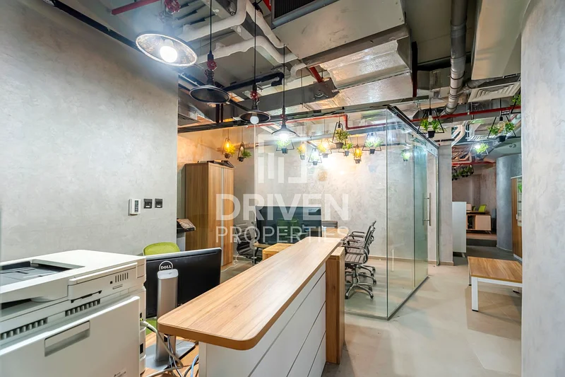 Ready-to-Move Office | Prime Location | Oceanscape63612106763394111