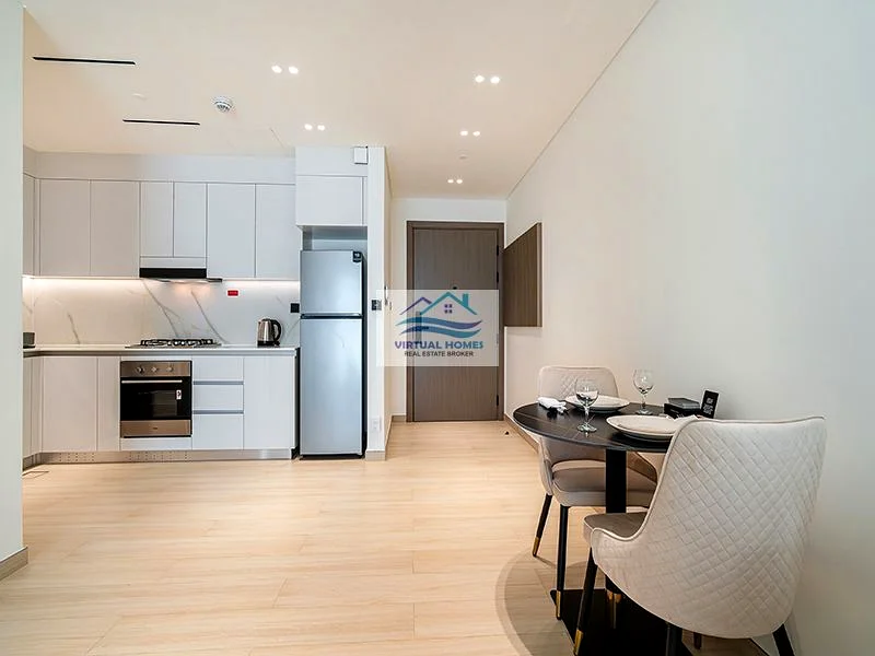 Fully Furnished and Upgraded l Ready to move in l Large Layout63781098054915111