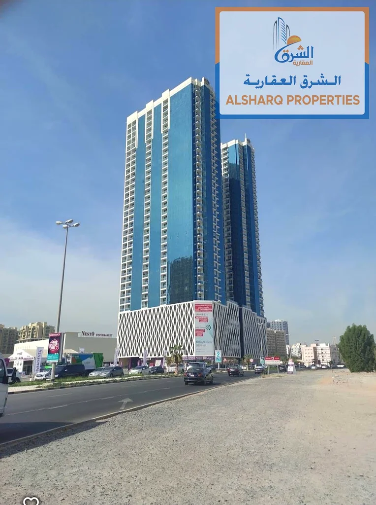 الشقق الأكثر جمالاً وفخامة مع منظر رائع ومواقف سيارات خاصة للإيجار السنوي في برج الواحة - الرشيدية، عجمان63811564786689110