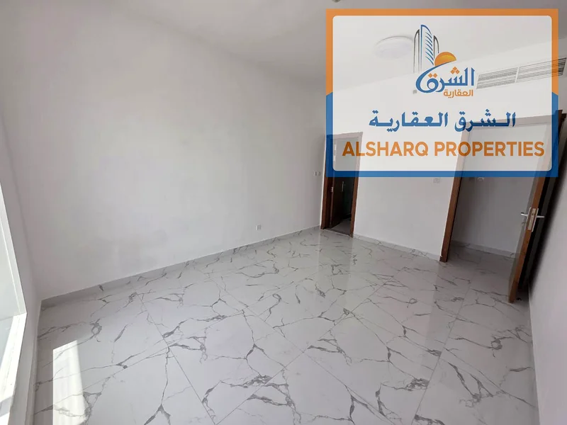 الشقق الأكثر جمالاً وفخامة مع منظر رائع ومواقف سيارات خاصة للإيجار السنوي في برج الواحة - الرشيدية، عجمان63811564786689112