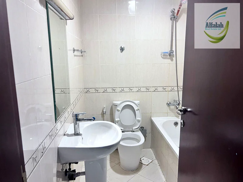 City Tower Two Bedroom Available For Sale Inside View Close Kitchen With Parking Empty 0n The Transfer63890580265217112