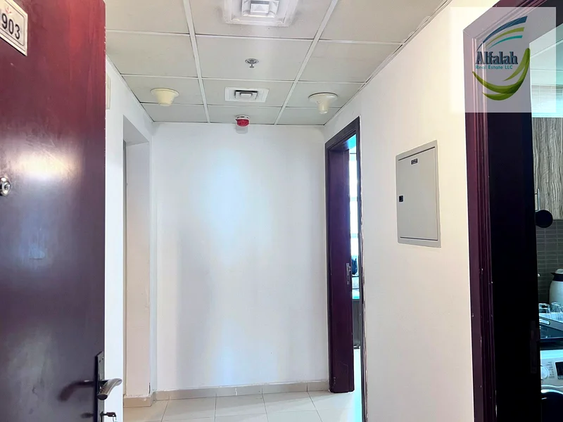 City Tower Two Bedroom Available For Sale Inside View Close Kitchen With Parking Empty 0n The Transfer63890580265217113