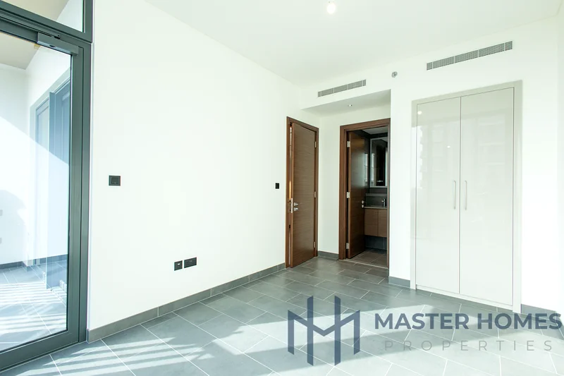 منظر على البحيرة | جديد بالكامل | تخطيط كبير63759058813186113