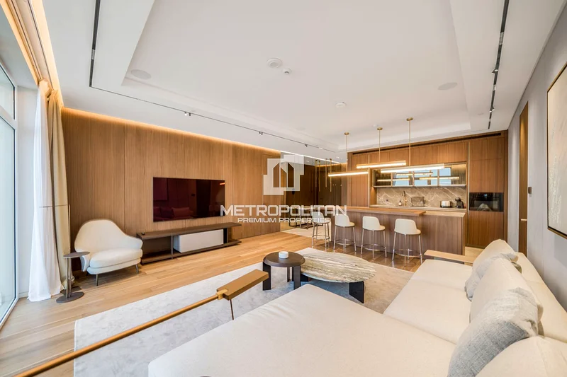 Premium Unit | Beach Access | Iconic Palm View64009773711105111