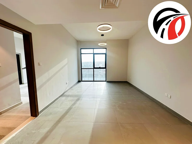 شقة جاهزة للانتقال مكونة من 3 غرف نوم/مع مطبخ مغلق/موقع جيد/بسعر 130 ألف فقط63762410522754111