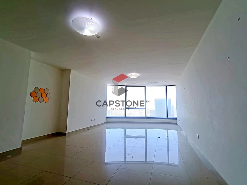High on floor | Skyline Living | Modern Apartment63846882016003112