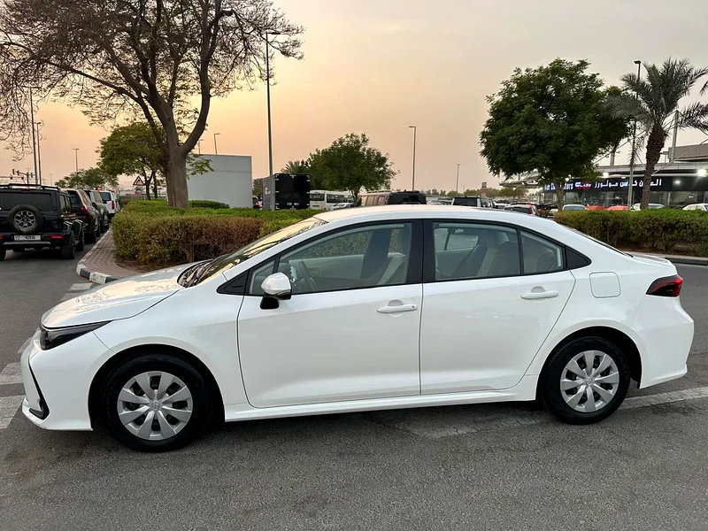 Toyota Corolla XLi 1.6 Model 2020 GCC Original Paint full Service History al futtaim first owner63484601176451113