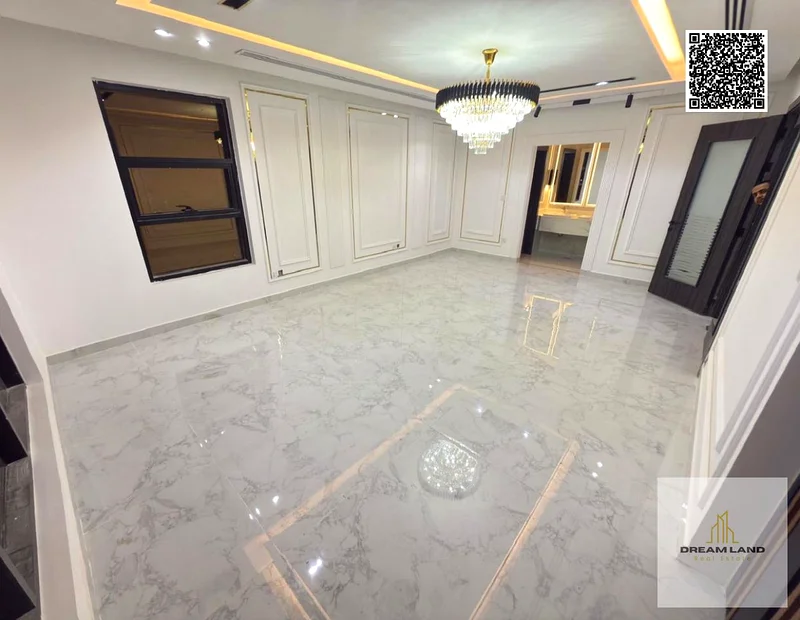 For sale, a modern villa with a swimming pool, including its registration fees. Free for all nationalities. High-quality finishes. Freehold ownership.63898671234818113