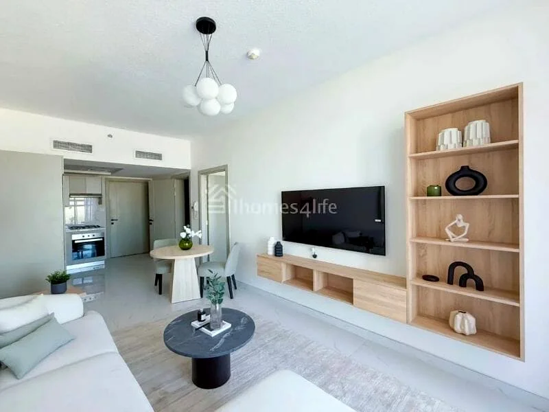 Exclusive Fully Furnished | On SZR | 4 Years PHPP63938439970562111