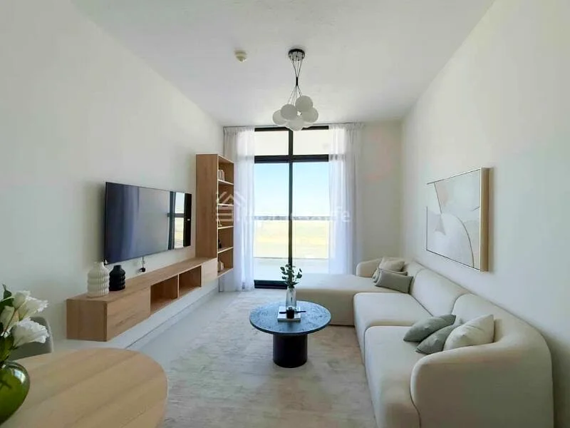 Exclusive Fully Furnished | On SZR | 4 Years PHPP63938439970562112