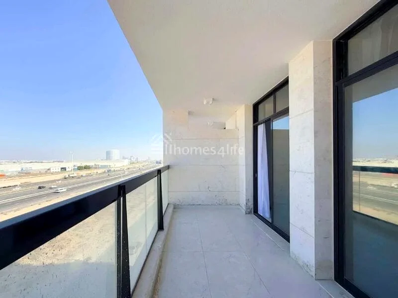 Exclusive Fully Furnished | On SZR | 4 Years PHPP63938439970562110