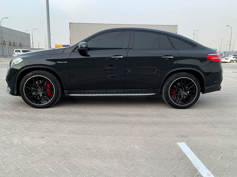للبيع نوع: مرسيدس بنز GLE63 AMG
خليجي : خليجي 
موديل: 2017
ممشى السياره: 142000
عدد الاسطوانات: V863488643851649112