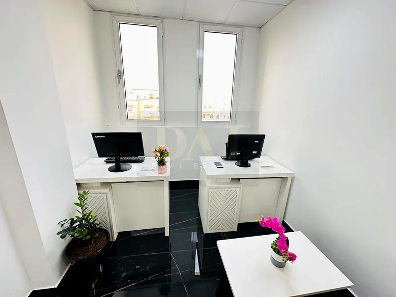 Fully Furnished office with Bank account assistance | Free Amenities63620023676417111