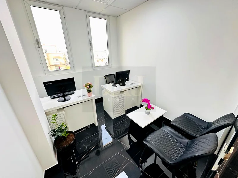 Fully Furnished office with Bank account assistance | Free Amenities63620023676417112