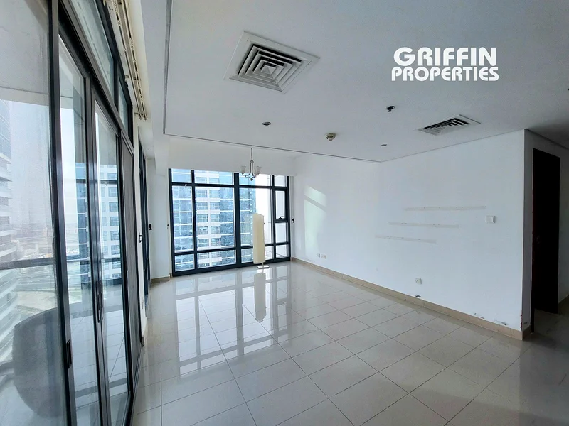 2BHK | Unfurnished | Lake View | Upgraded63750047740673110