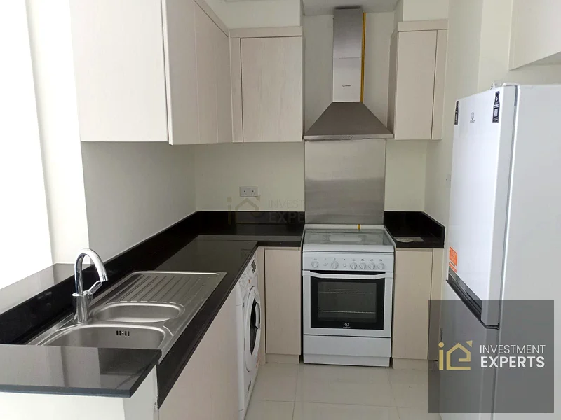 🏠 Unfurnished 1-Bedroom Apartment for Rent in Carson Tower, DAMAC Hills63494740164865113