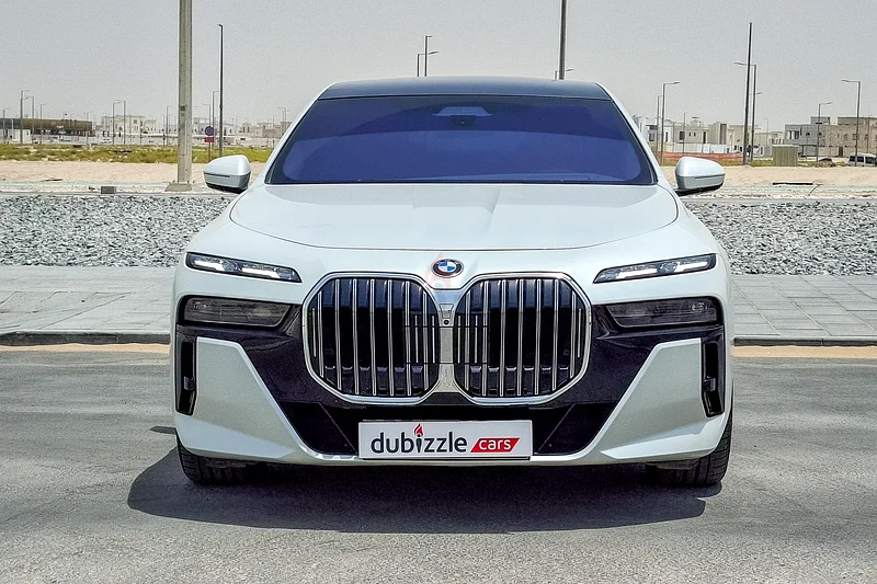 AED 4483/month | 2023 BMW 7-Series 735i | GCC Specs | Ref#35756363484910898947111