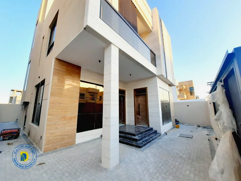 For sale, a 6-room villa in Al Bahia area. The price includes registration and ownership fees.63884375094657111