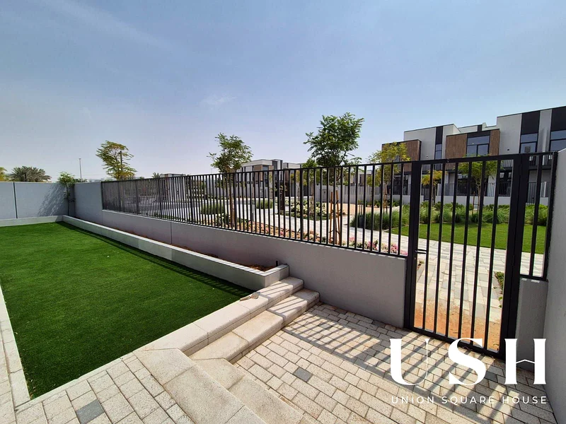 تصميم زاوية عصري كبير الحجم | مشهد طبيعي جميل63732861148930113