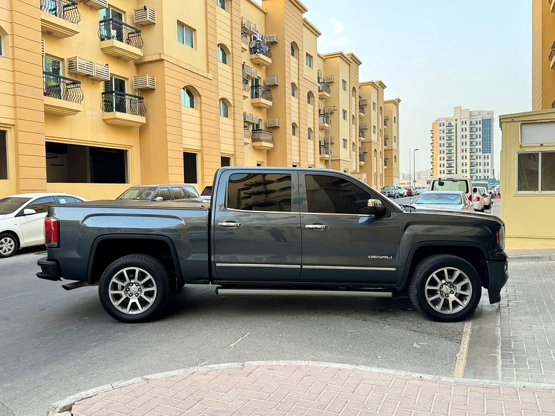GMC | SIERRA | 2018 | DENALI | TOP63490631013635113