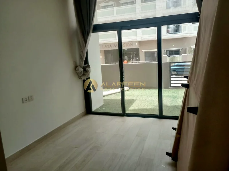 شقة بغرفة نوم واحدة | مع أفضل المرافق | إطلالة على الطريق63780693048833113