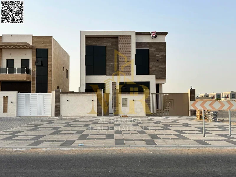 A villa directly from the owner, fully finished, including air conditioning, on a main street, close to all services. Freehold for all nationalities a63914831641346110
