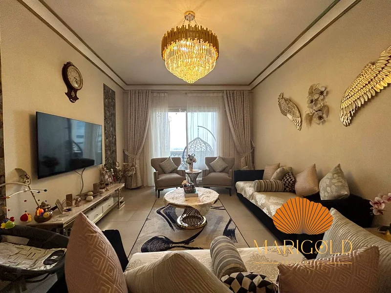 UPGRADED | PARTLY FURNISHED | SPACIOUS63654982730754110