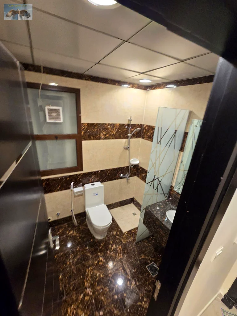 شقة فاخرة من غرفة نوم واحدة في عجمان + تشطيبات متميزة + موقف سيارات مجاني63721798003969114