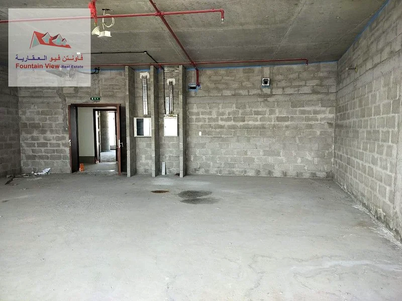 مبنى من الفئة (أ) | هيكل وقاعدة | موقع متميز63824084415363111