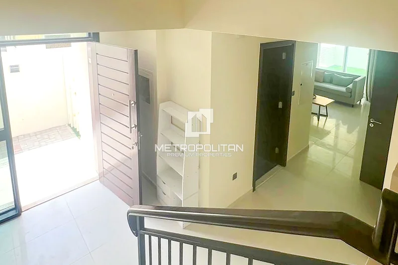 Single Row R2EE |Vacant Corner Unit |Large Balcony64003719244929114