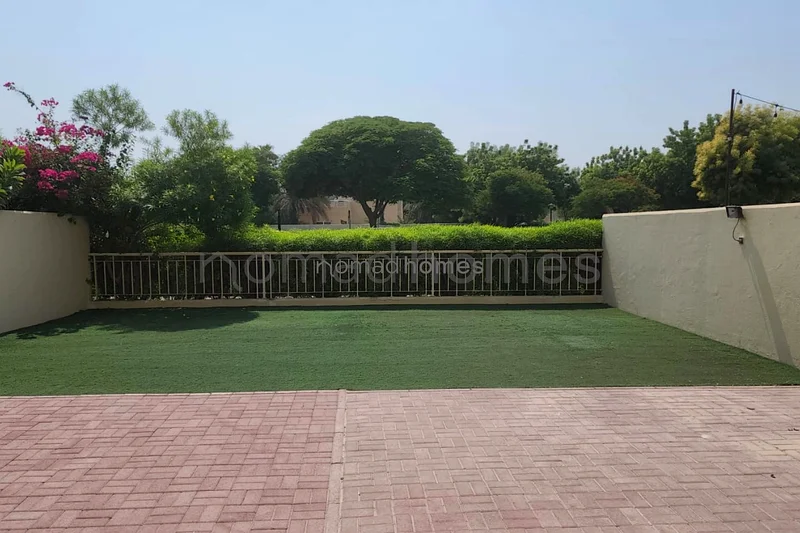 LARGE 3BED | LAKE VIEW | PRIVATE GARDEN63728818712707110