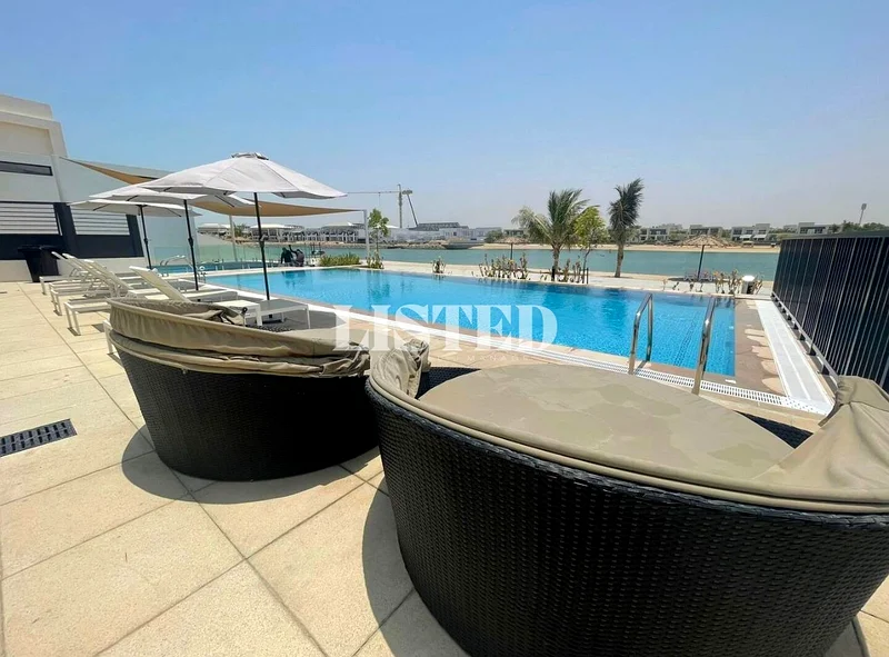 Coastal Living | Luxurious Property | Beach Access63864192297859111