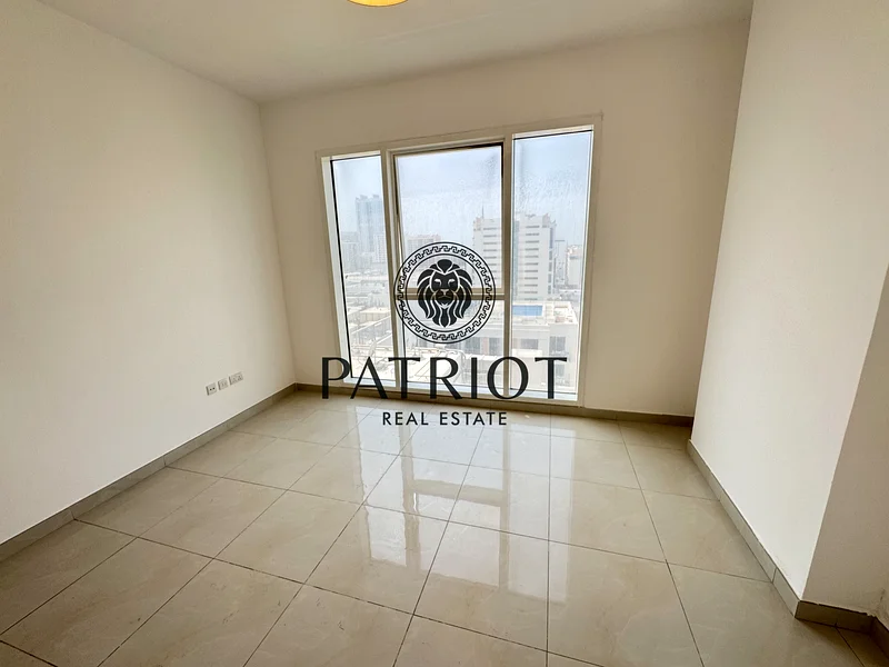 عرض ساخن | شقة من غرفتين وصالة خلف مترو سوق التأمين | 98 ألف63744067181314113