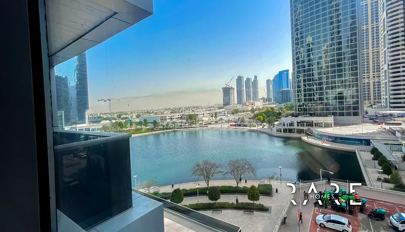 Vacant | One Bed with Equipped Kitchen | Sheikh Zayed Road View63654982902402110