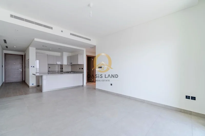 Refined Simplicity | Spacious Living with a Fresh, Modern Feel63756383714947111