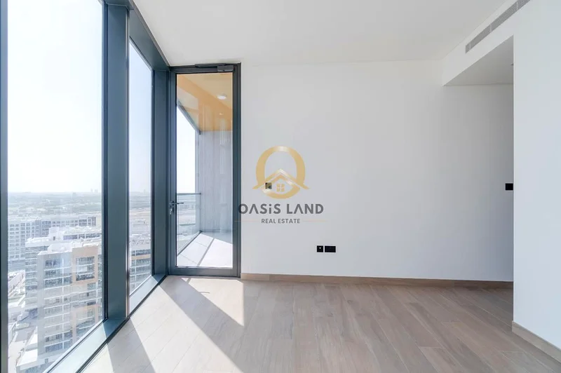 Refined Simplicity | Spacious Living with a Fresh, Modern Feel63756383714947114