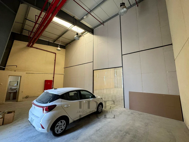 Warehouse for Rent | Sajaa | Great condition63622569865346114