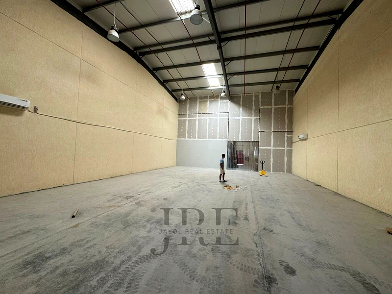 Warehouse for Rent | Sajaa | Great condition63622569865346111